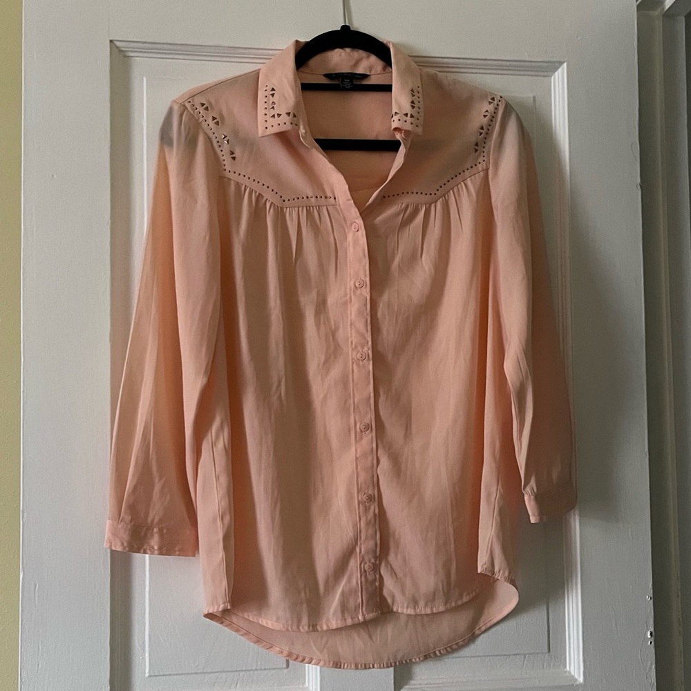 AEO M Button-down Western Style Blouse w/Embellishments on the Collar & Shoulder